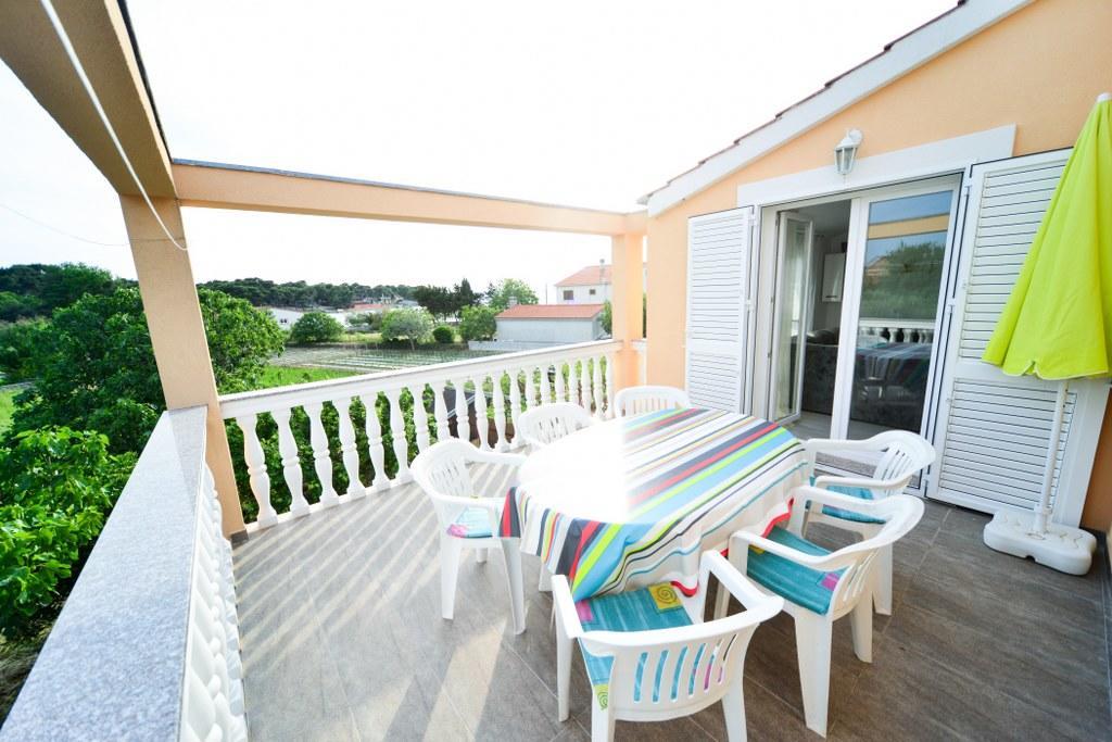 Apartments Valentina เพทรอซาเน ภายนอก รูปภาพ